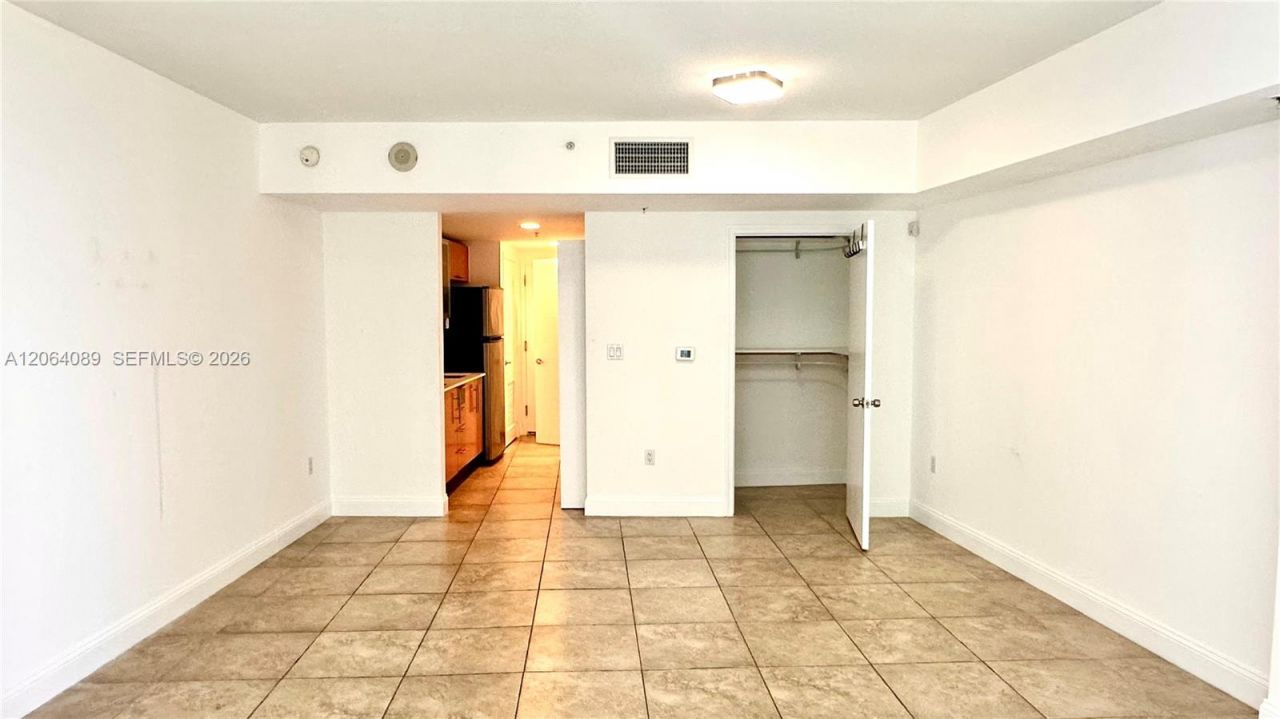 1750 N Bayshore Dr, Unit 2607, Miami, FL 33132 Photo