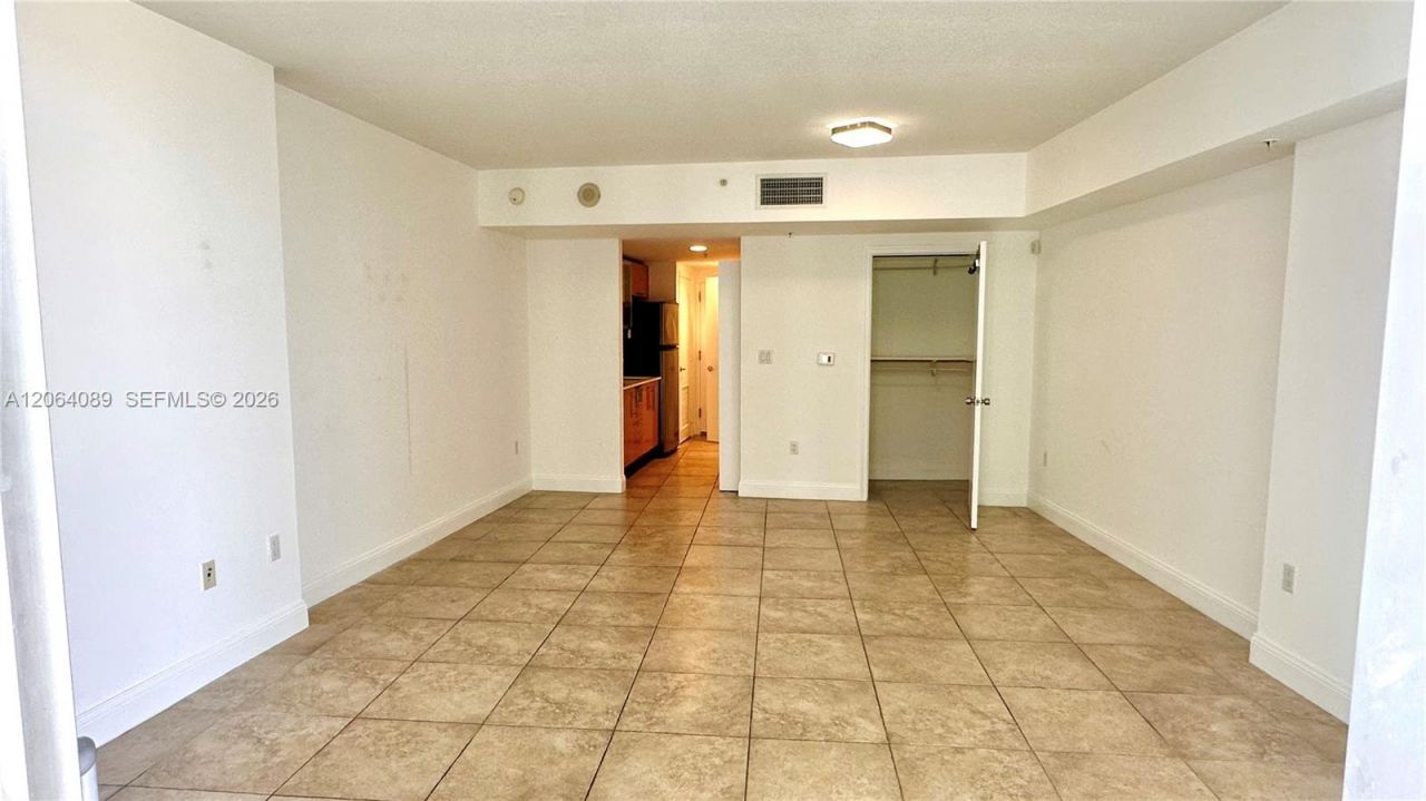 1750 N Bayshore Dr, Unit 2607, Miami, FL 33132 Photo