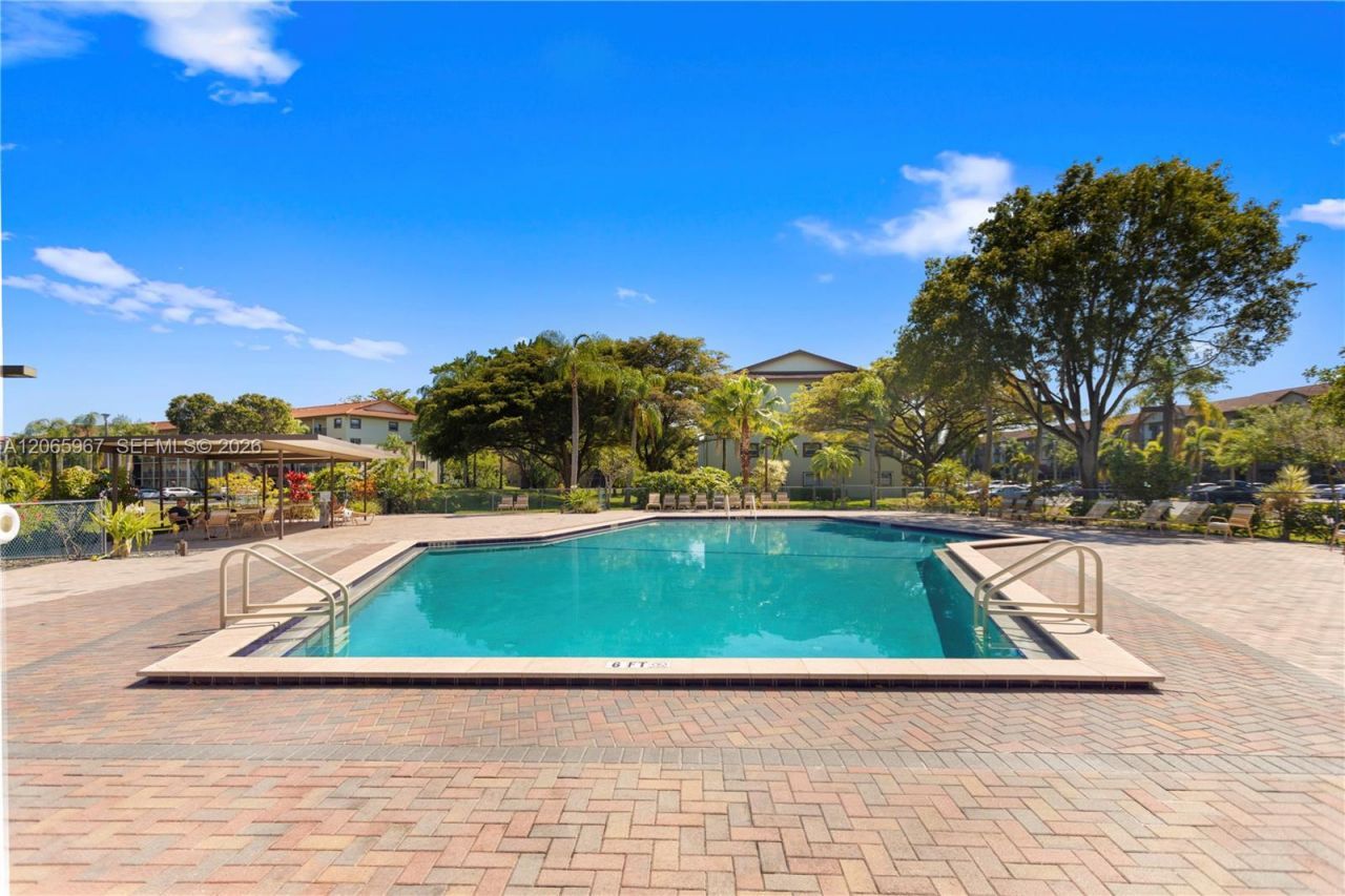 1100 SW 128th Ter, Unit 210U, Pembroke Pines, FL 33027 Photo