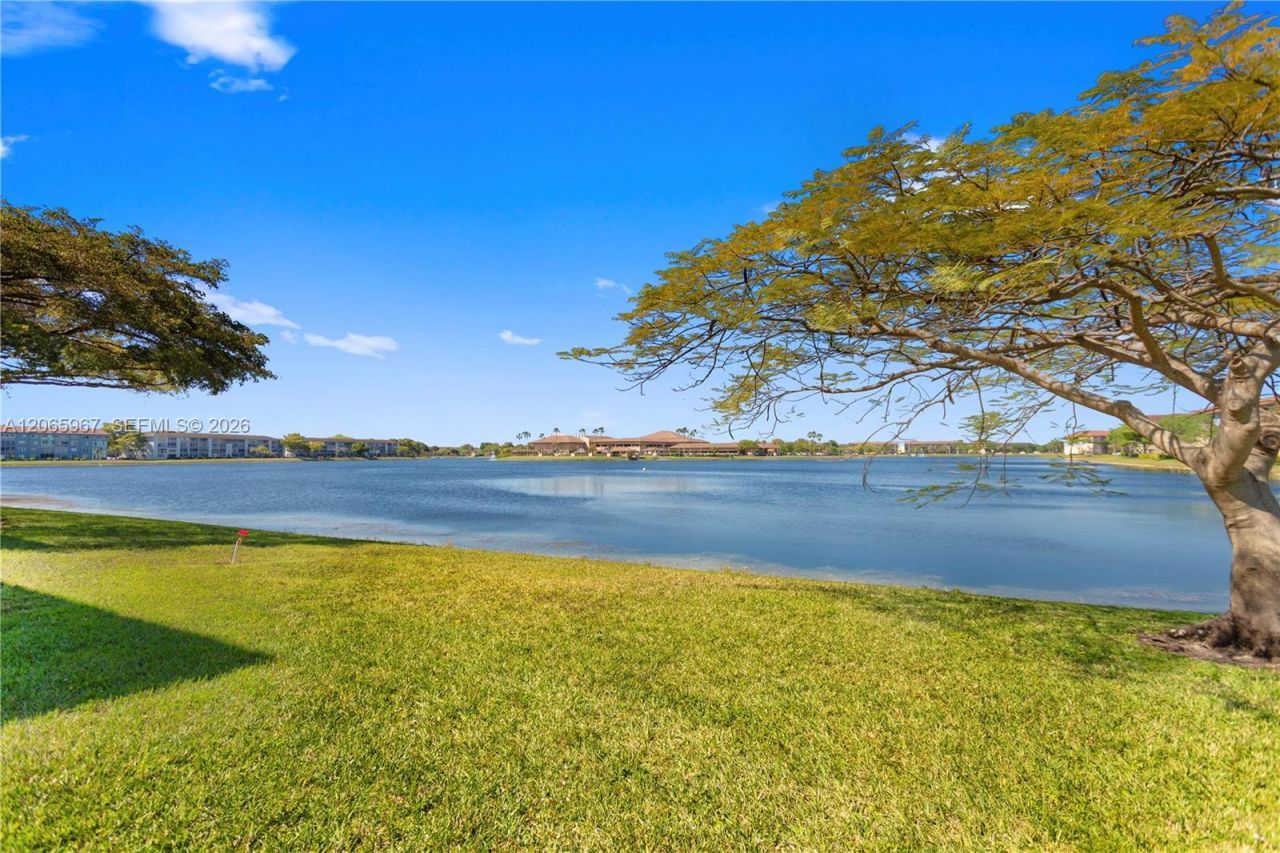 1100 SW 128th Ter, Unit 210U, Pembroke Pines, FL 33027 Photo