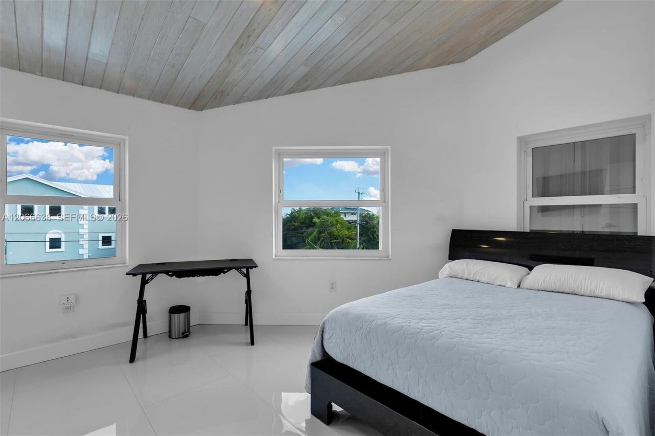 209 Corsair Rd, Duck, FL 33050 Photo