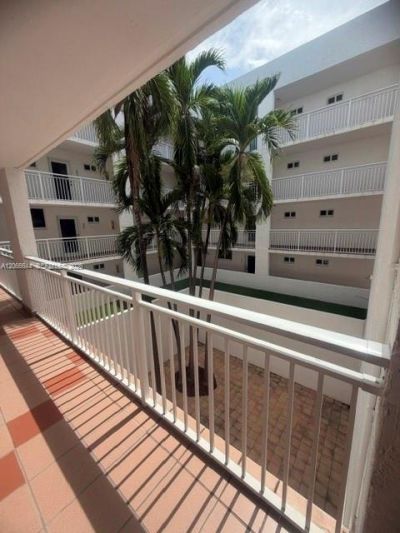 1666 West Ave , Unit 303, Miami Beach, FL 33139 Photo