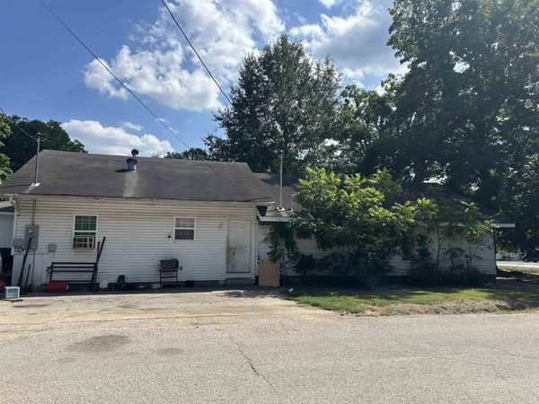 816 N church, Jonesboro, AR 72401