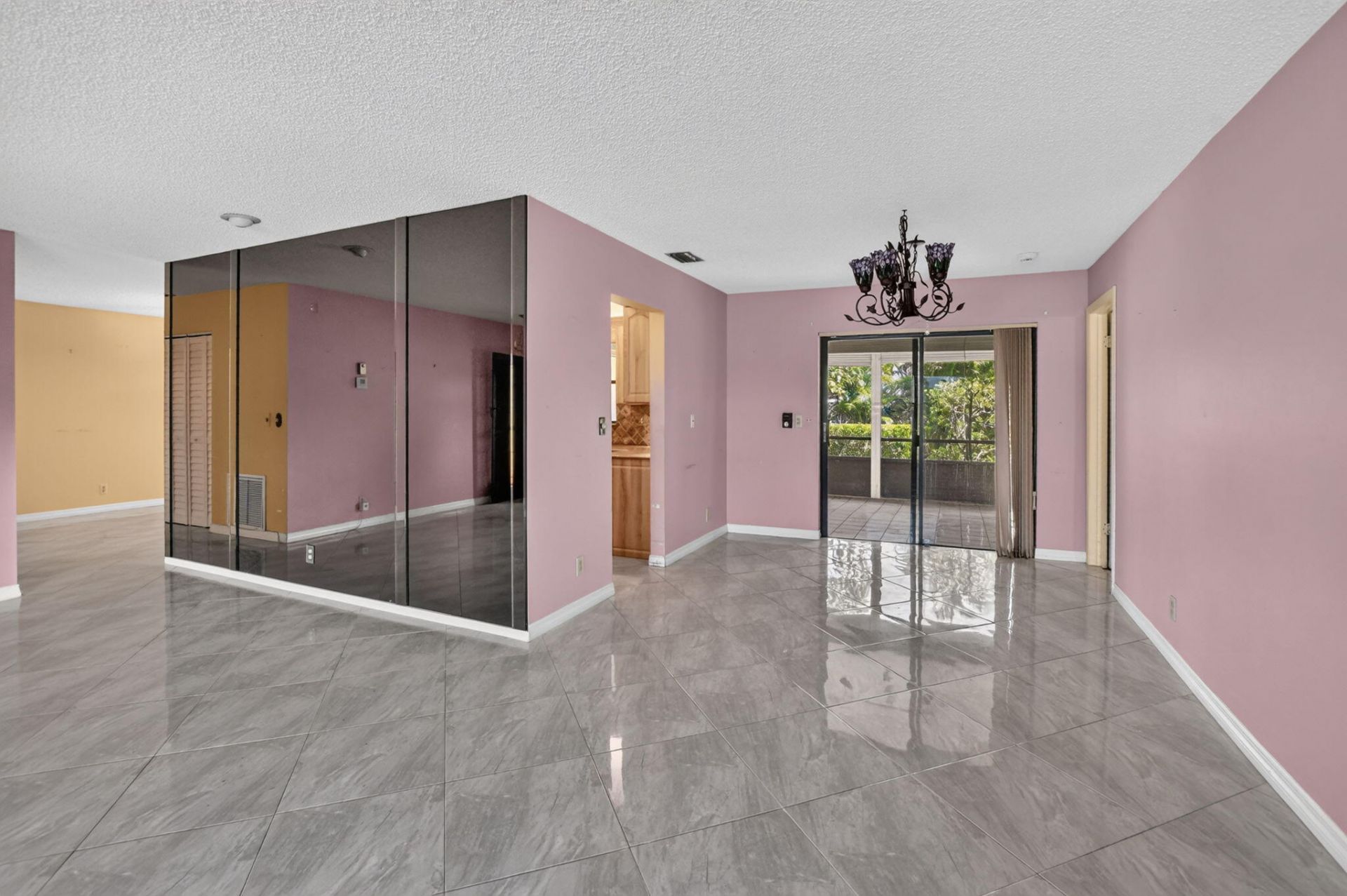 999 NW 23rd Lane, Delray Beach, FL 33445 Photo