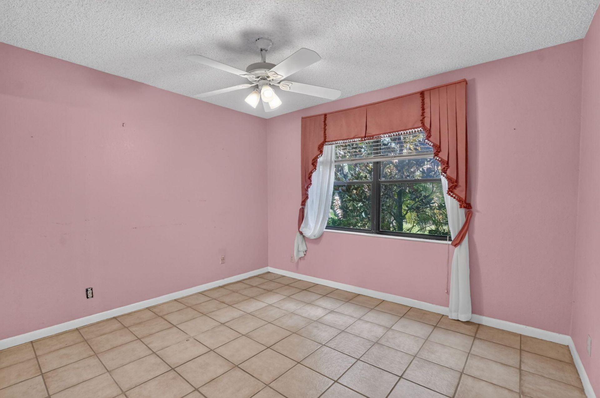 999 NW 23rd Lane, Delray Beach, FL 33445 Photo