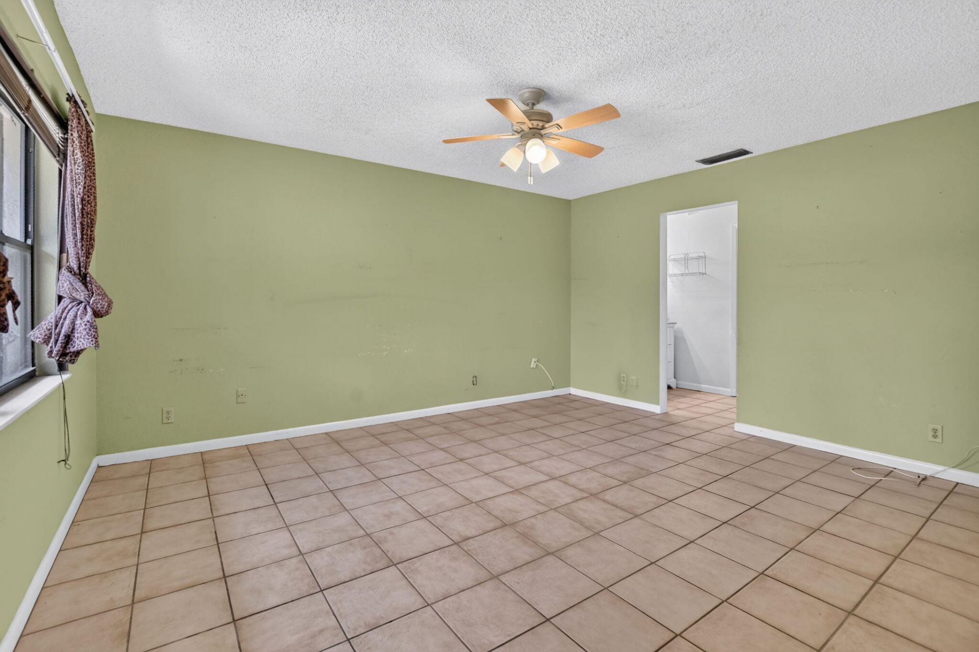 999 NW 23rd Lane, Delray Beach, FL 33445 Photo