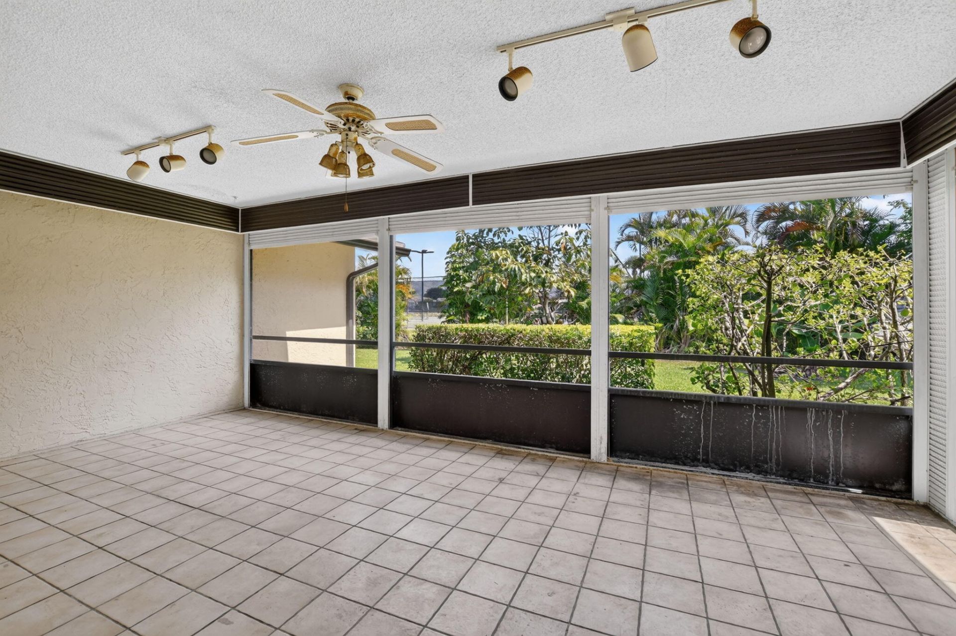 999 NW 23rd Lane, Delray Beach, FL 33445 Photo
