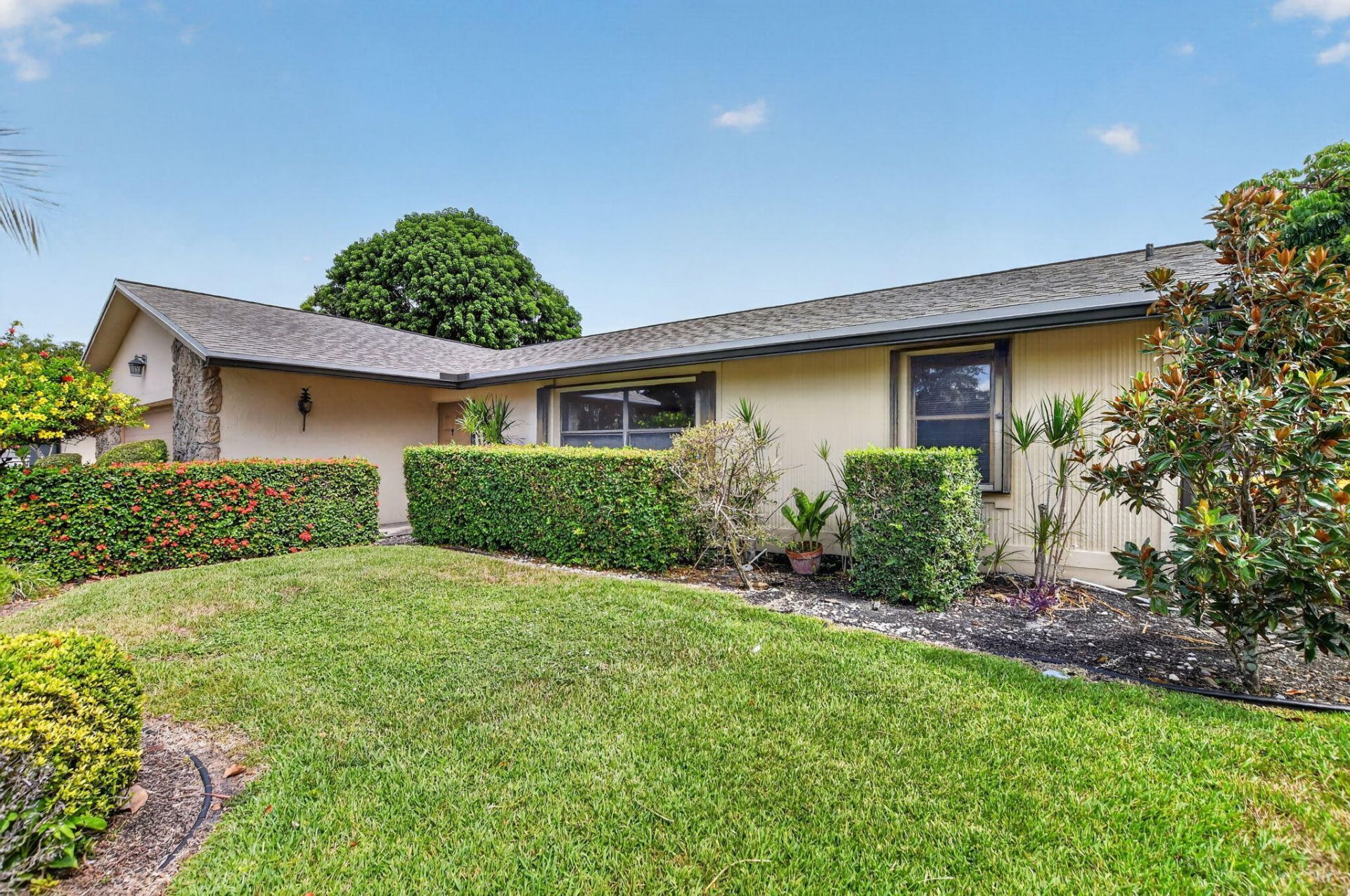 999 NW 23rd Lane, Delray Beach, FL 33445 Photo