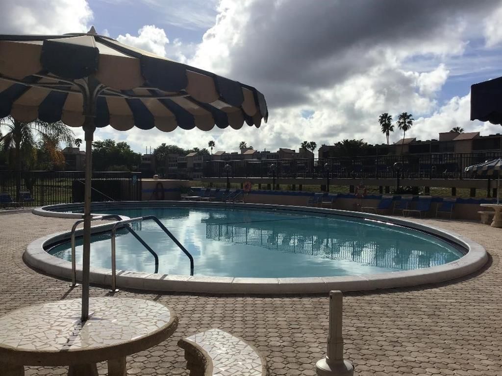 7300 Lake Cir Drive, Unit 202, Margate, FL 33063 Photo