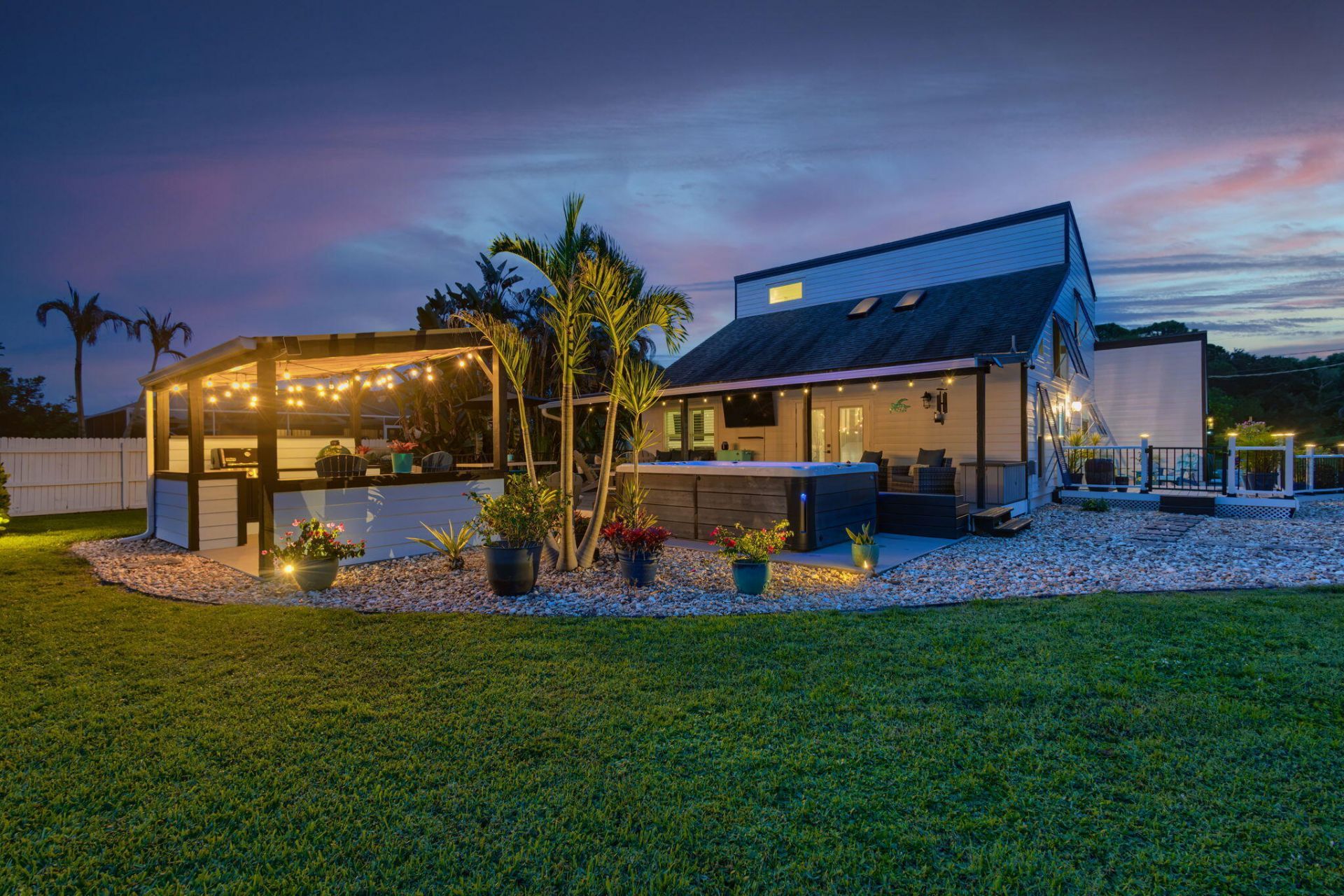 5723 SE Orange Blossom Trail, Hobe Sound, FL 33455 Photo