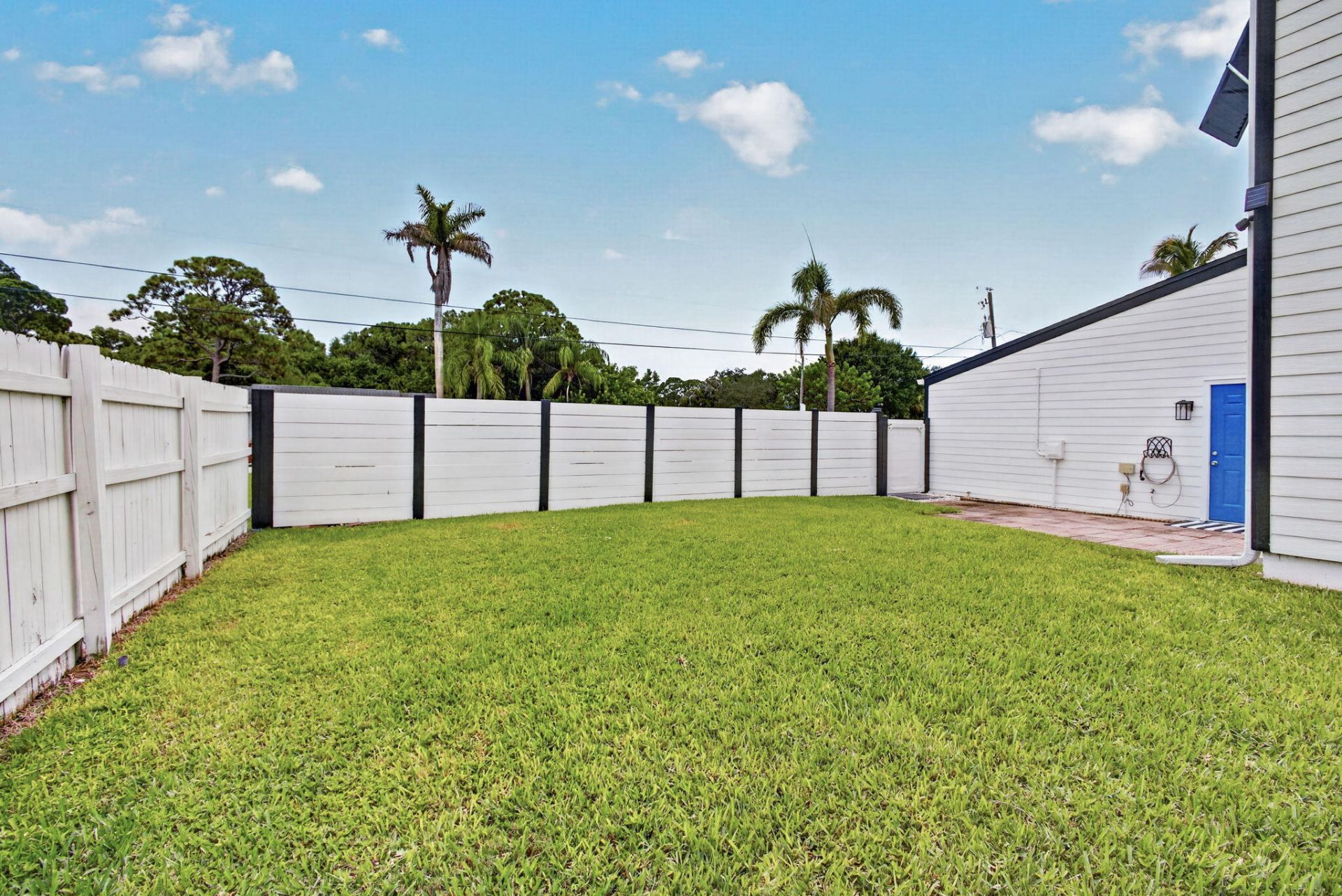 5723 SE Orange Blossom Trail, Hobe Sound, FL 33455 Photo