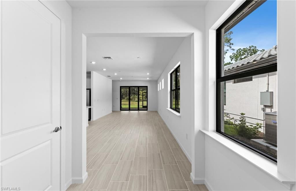 2127 Freemont Way, Naples, FL 34120 Photo