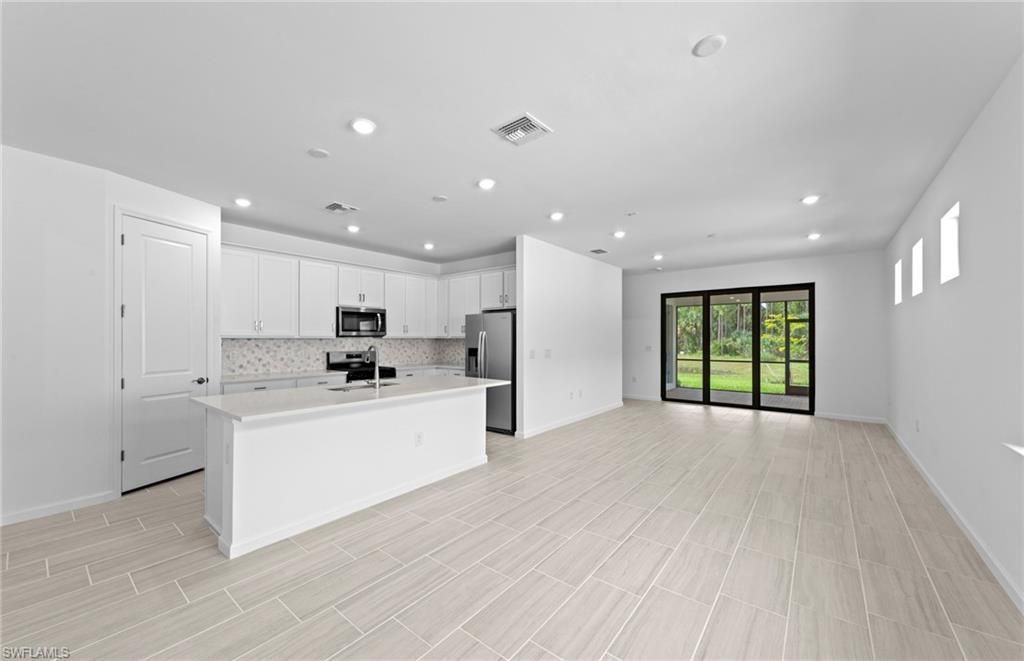 2127 Freemont Way, Naples, FL 34120 Photo