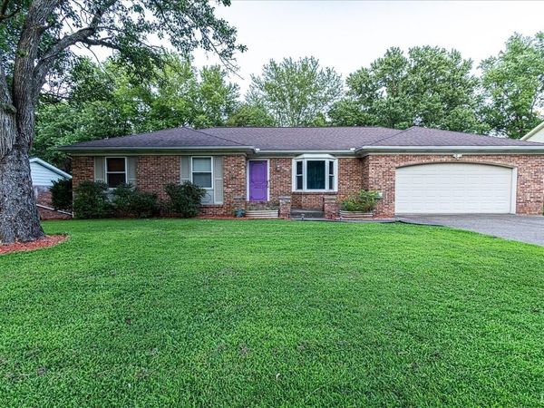 5388 Crestwood Drive, Newburgh, IN 47630