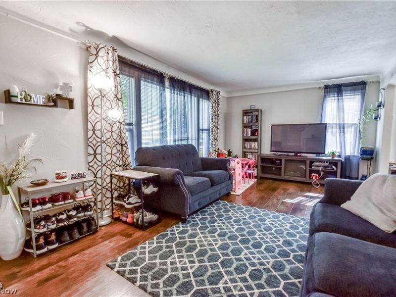 5284 Haverford Drive, Lyndhurst, OH 44124 Photo 7