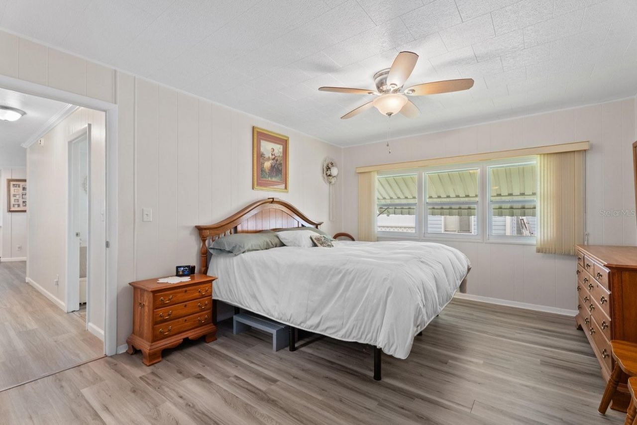 808 53rd Avenue E, Unit 18, Bradenton, FL 34203 Photo