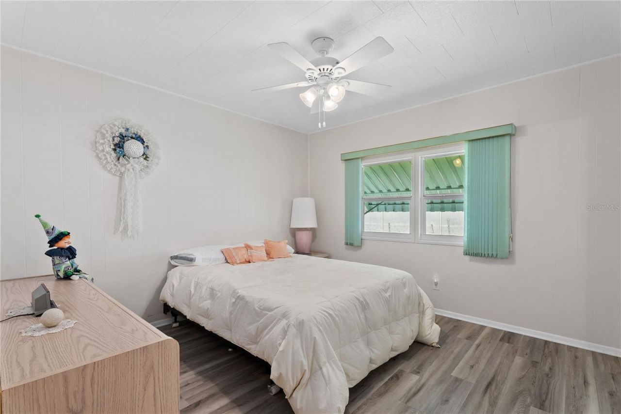 808 53rd Avenue E, Unit 18, Bradenton, FL 34203 Photo