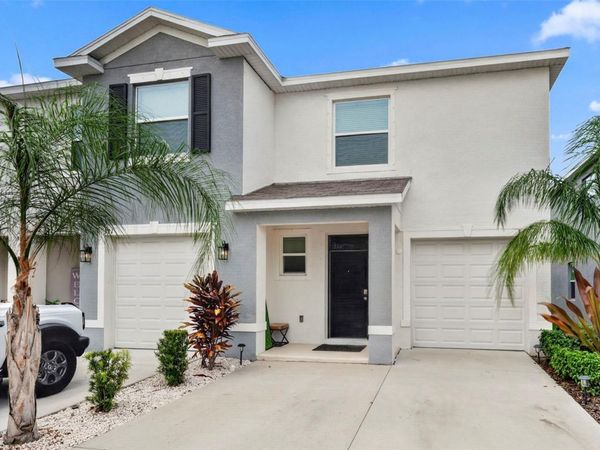 369 MANGROVE SHADE CIRCLE , APOLLO BEACH, FL 33572
