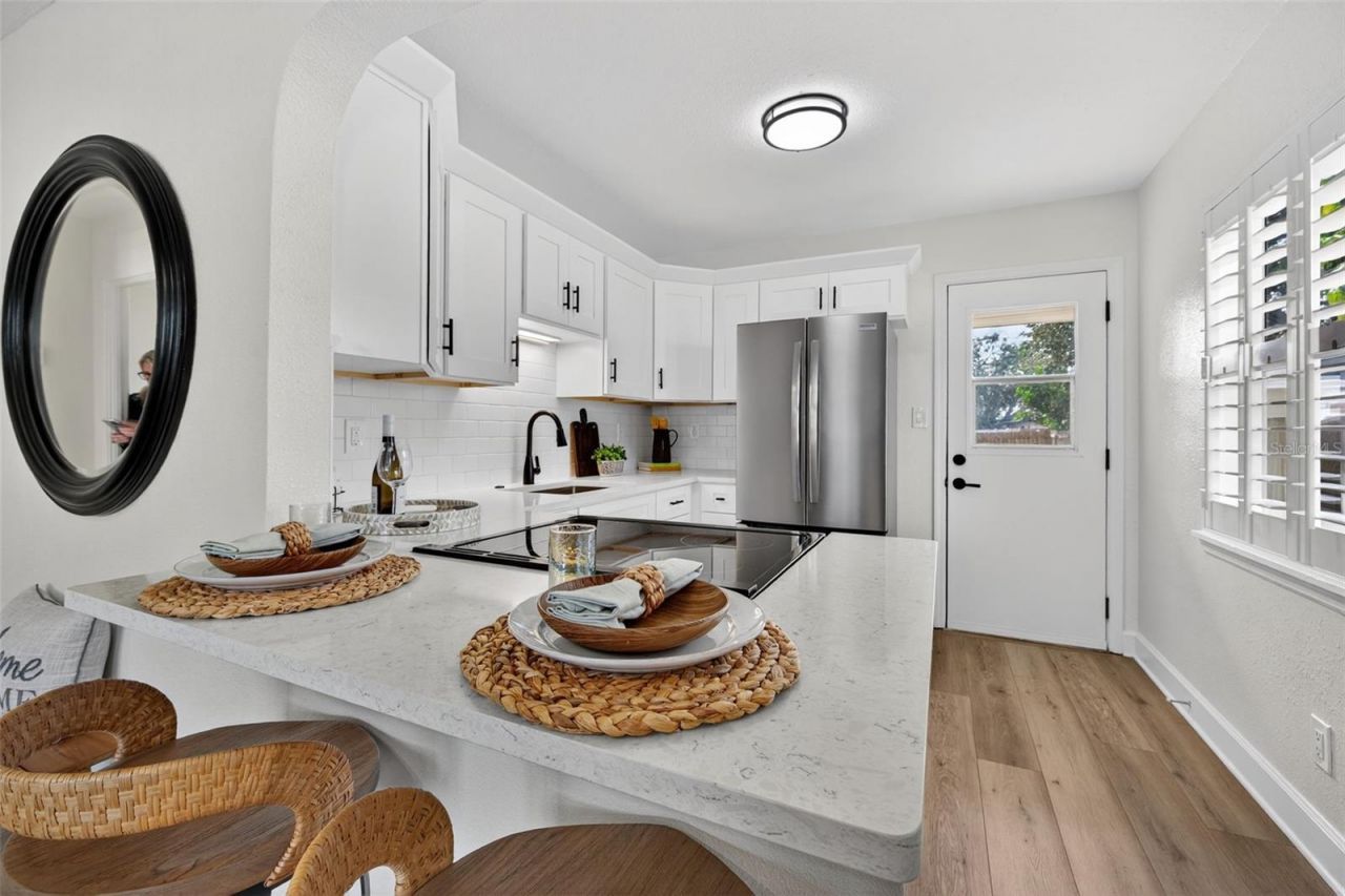 486 49th Avenue N, Saint Petersburg, FL 33703 Photo