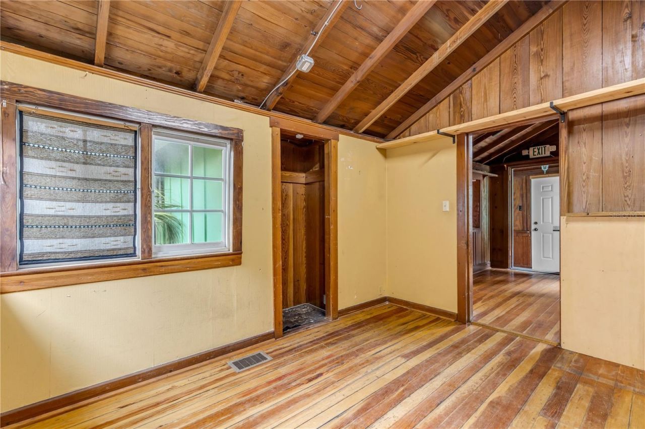 304 Flagler Avenue, New Smyrna Beach, FL 32169 Photo
