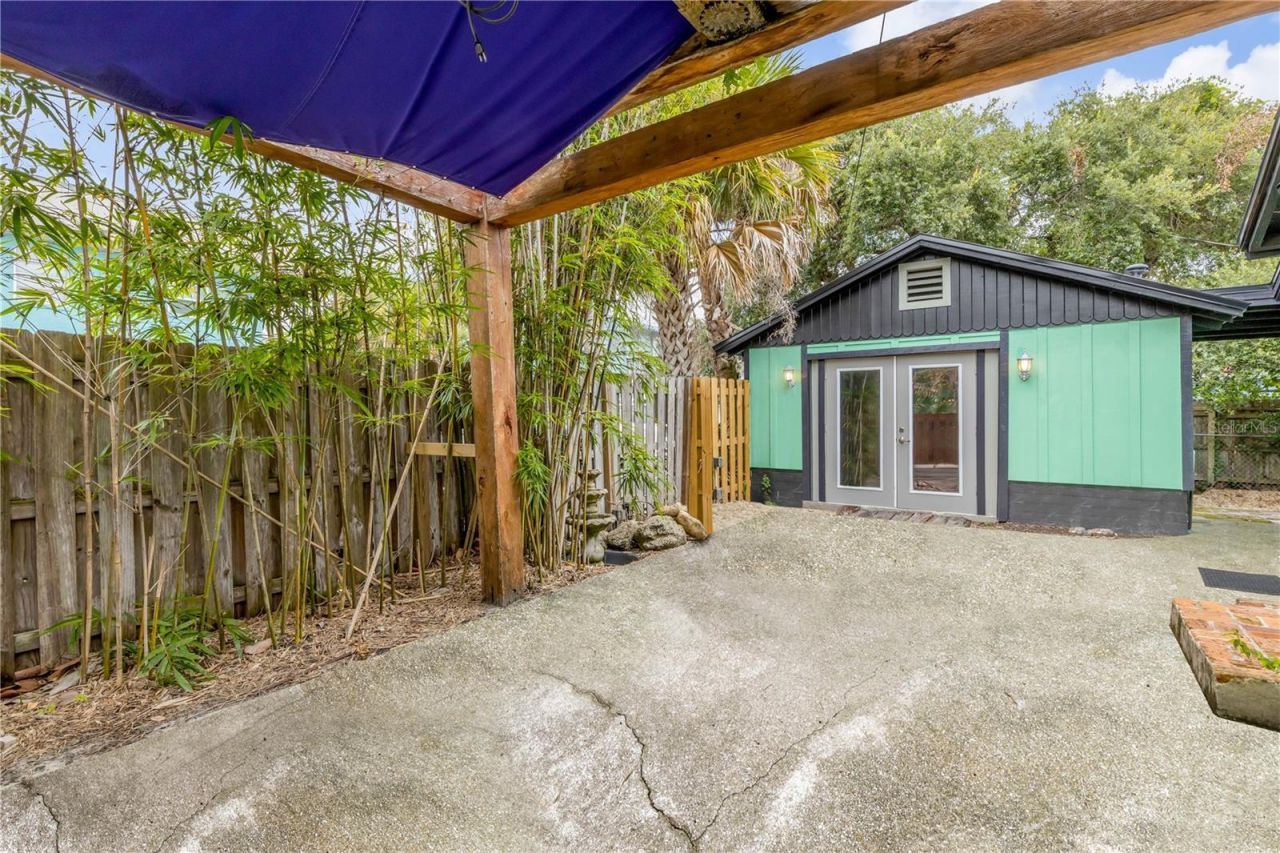 304 Flagler Avenue, New Smyrna Beach, FL 32169 Photo