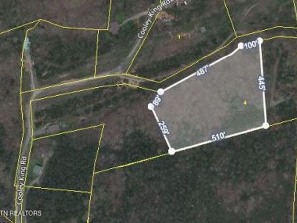 912 Coolie King Rd, Kodak, TN 37764
