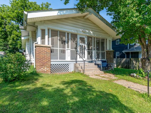 2422 Western Avenue , Davenport, IA 52803