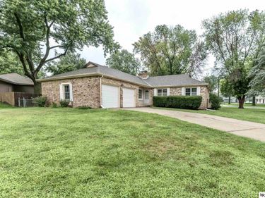 1806 Sherry Drive, Bellevue, NE 68005