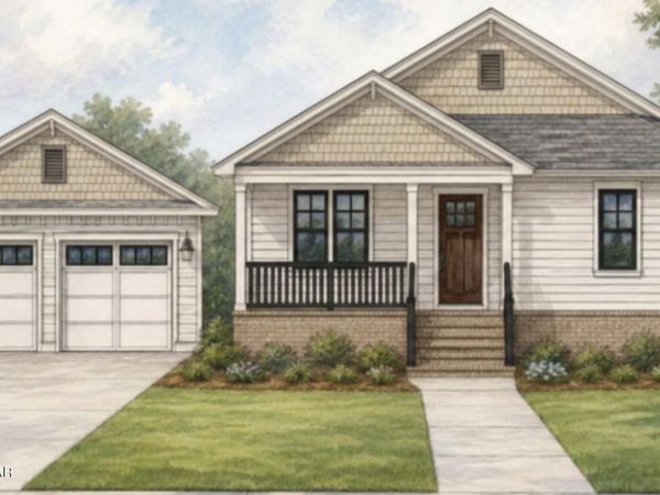 809 Carolina Avenue, Lynn Haven, FL 32444
