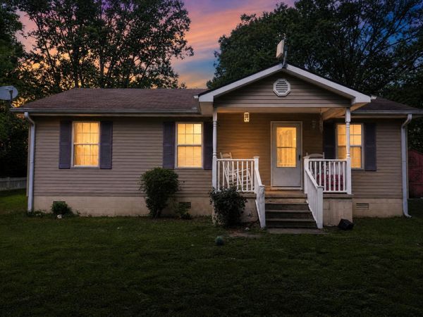405 S Poplar St , Kenton, TN 38233