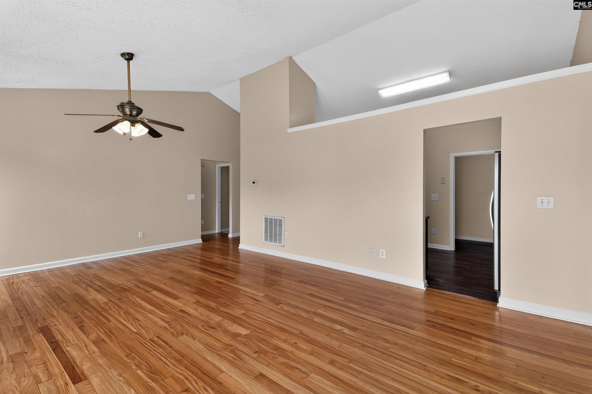 212 Carriage Oaks Drive  Photo 11