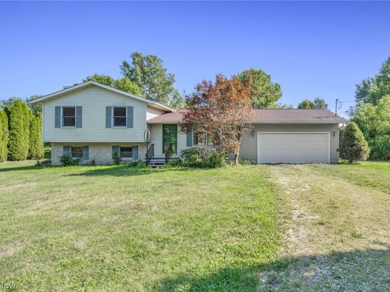 2642 Blake Road, Wadsworth, OH 44281 Photo 1