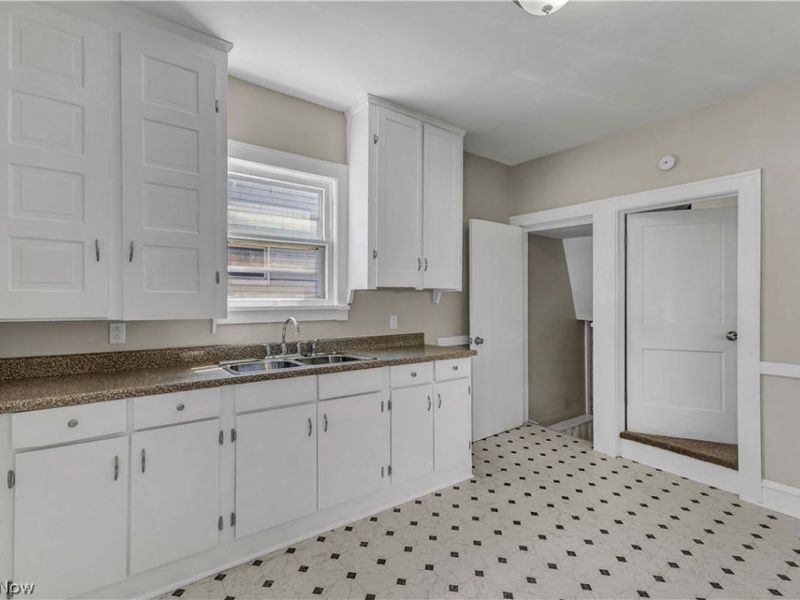 3201 E 121st Street, Cleveland, OH 44120 Photo 5