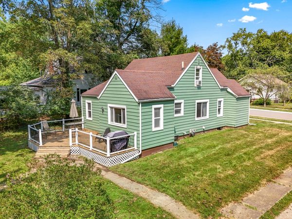 98 Westwood Street, Hillsdale, MI 49242