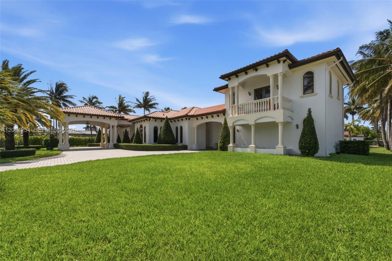 10181 NW 131st St, Hialeah Gardens, FL 33018 Photo