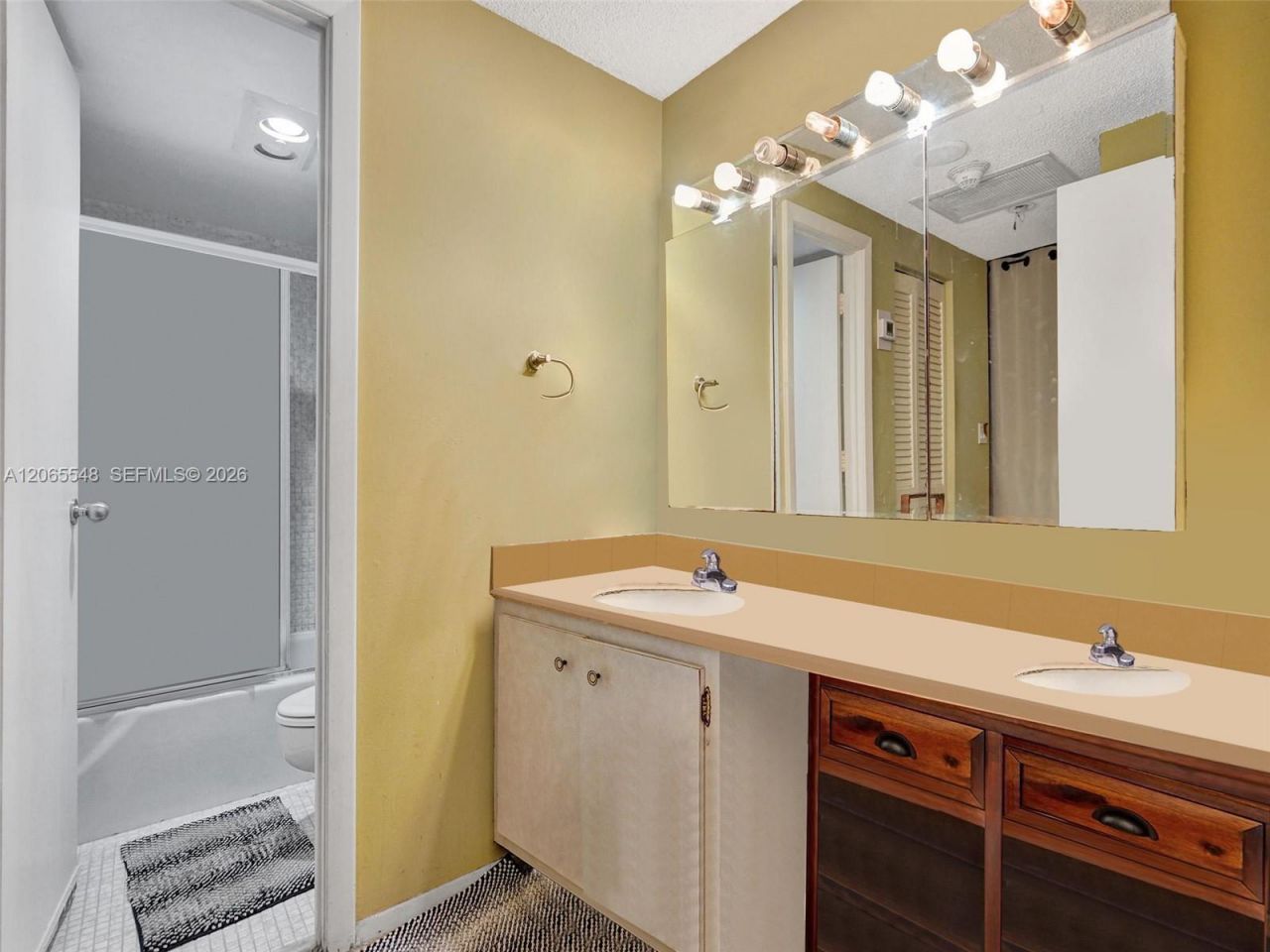 300 Bayview Dr, Unit 1914, Sunny Isles Beach, FL 33160 Photo