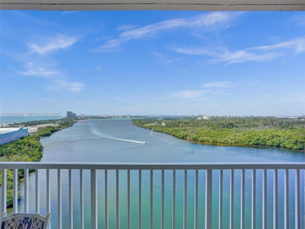 300 Bayview Dr, Unit 1914, Sunny Isles Beach, FL 33160 Photo