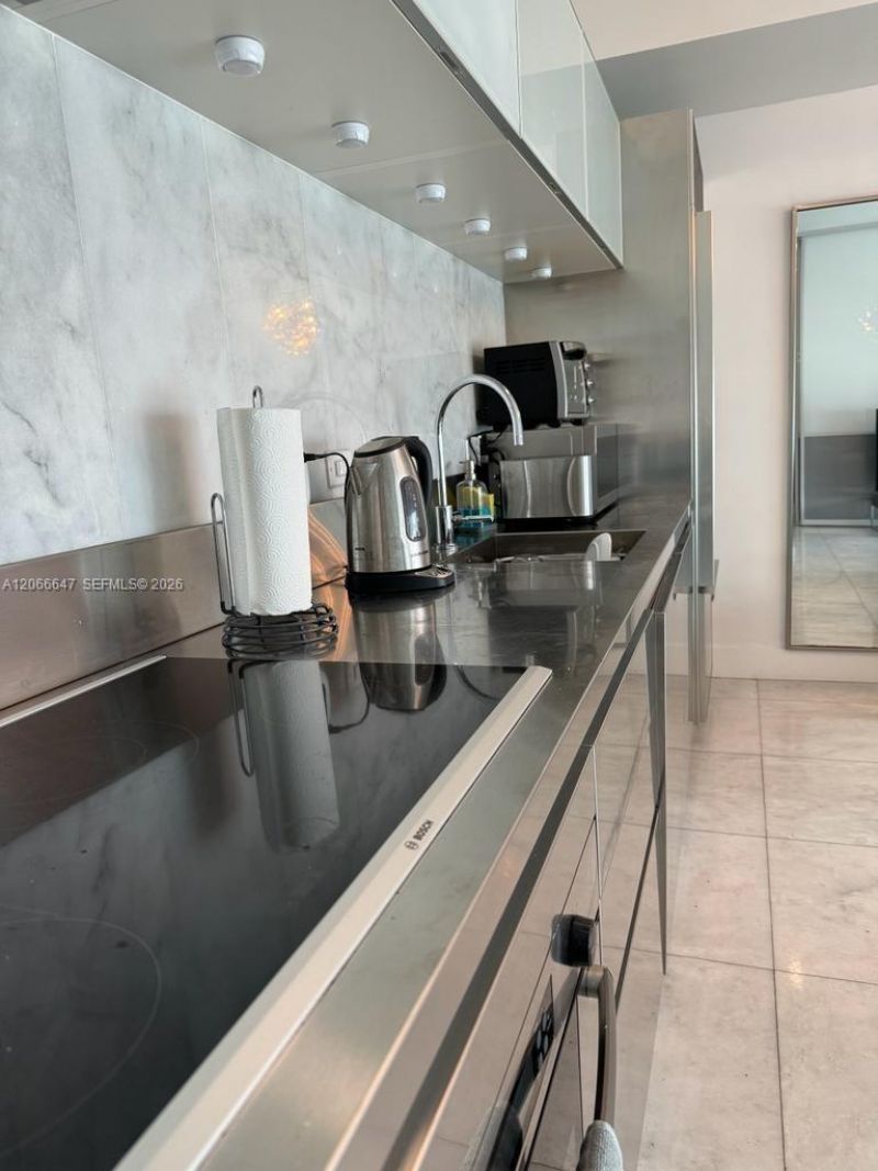1040 Biscayne Blvd , Unit 1505, Miami, FL 33132 Photo