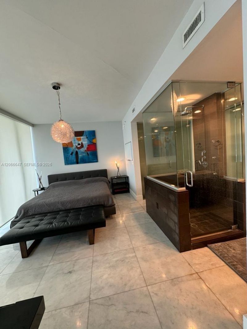 1040 Biscayne Blvd , Unit 1505, Miami, FL 33132 Photo