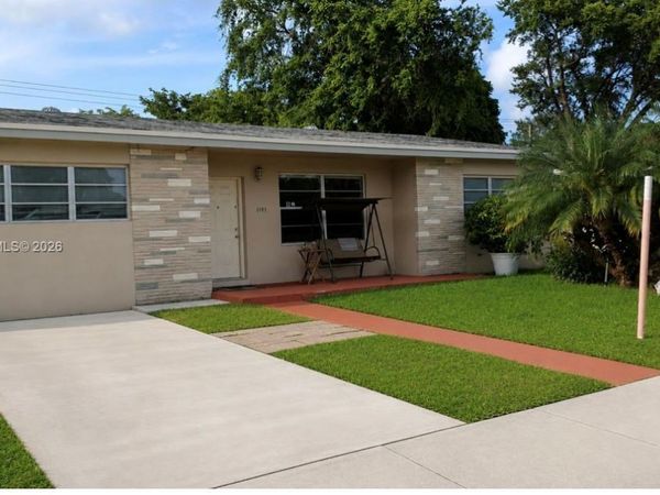1191 NE 175th St , North Miami Beach, FL 33162