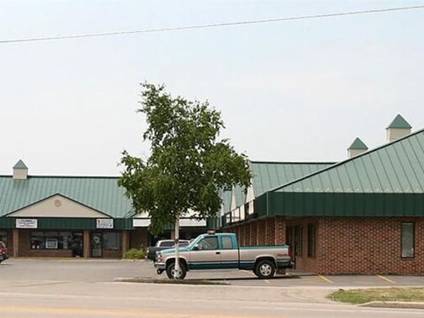 2036 W 9TH AVENUE, Oshkosh, WI 54904