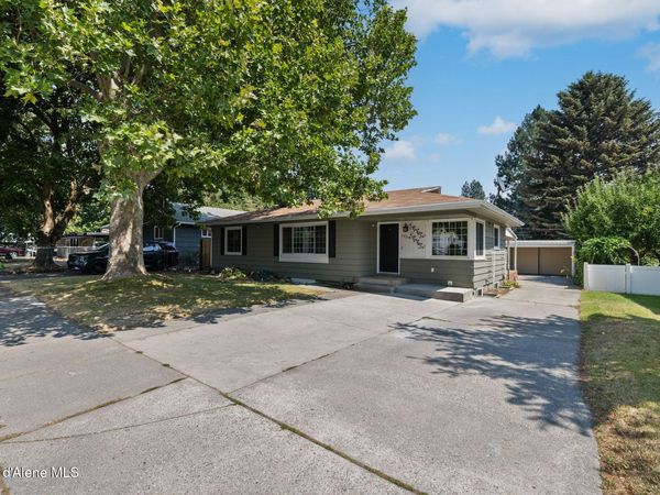 1934 N 7th ST, Coeur d'Alene, ID 83814