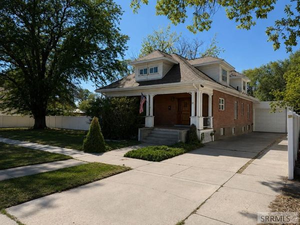 87 N Stout Avenue, BLACKFOOT, ID 83221