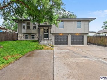 7605 S 134 Street, Omaha, NE 68138
