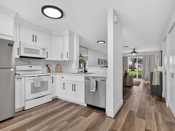9899 KAMENA Circle, Boynton Beach, FL 33436