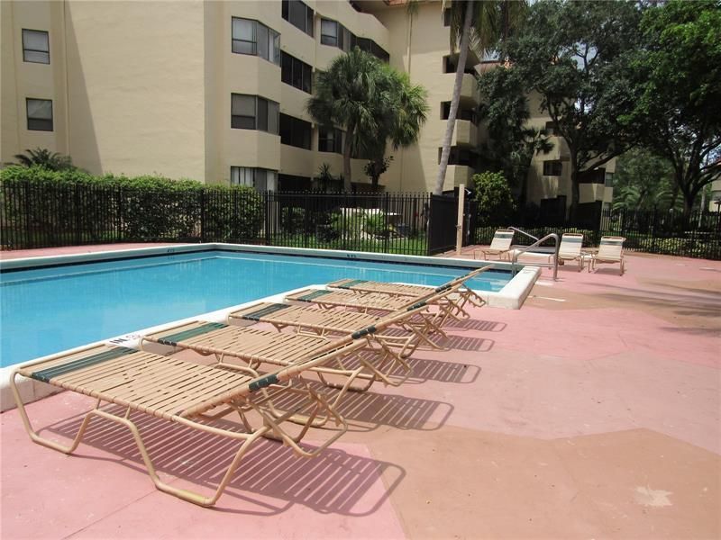 7451 NW 16th Street, Unit 104, Plantation, FL 33313 Photo