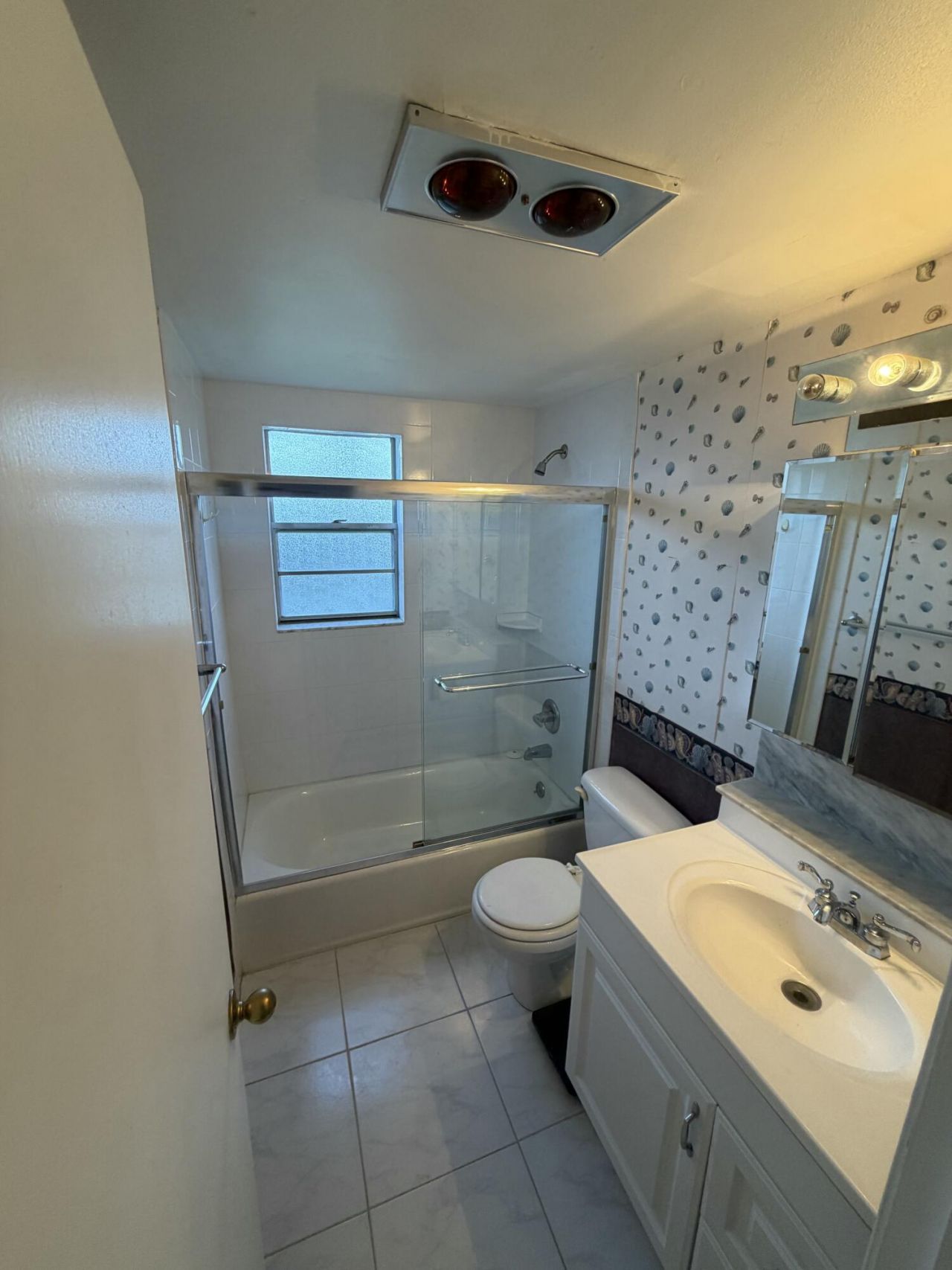 24 Easthampton A, West Palm Beach, FL 33417 Photo