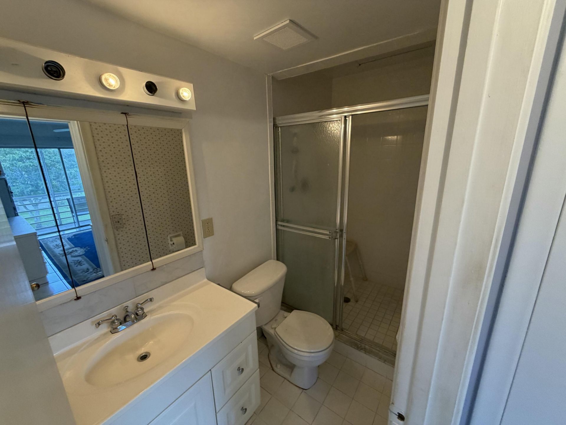 24 Easthampton A, West Palm Beach, FL 33417 Photo
