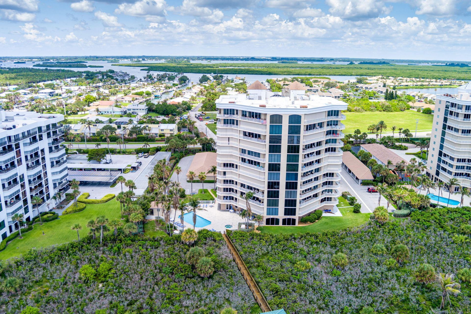 2900 N Highway, Fort Pierce, FL 34949 Photo