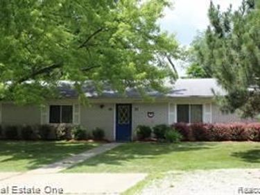 37 MAPLECREST Drive, Genoa Township, Mi 48843